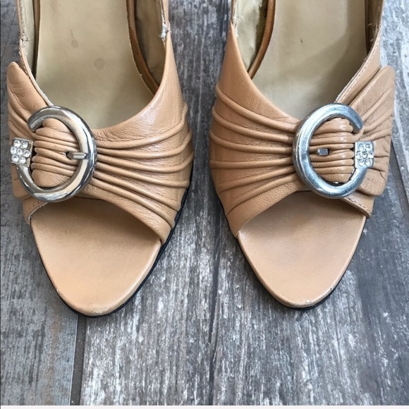 Vintage STEVEN by Steve Madden embellished open toe leather heels size 8.5 - Picture 3 of 10